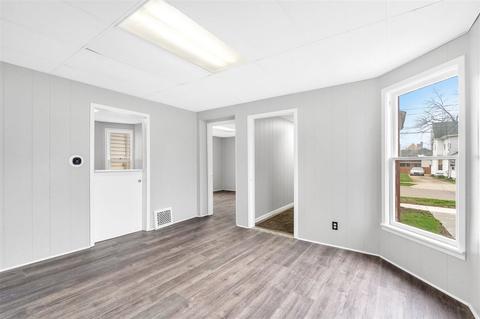 231 W Wesley St, Jackson, MI 49201 photo 5