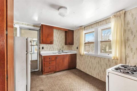 231 W Wesley St, Jackson, MI 49201 photo 24