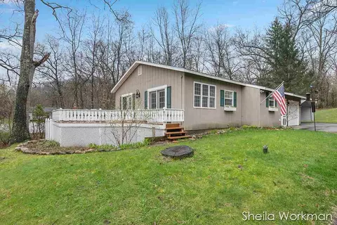 11470 Grand Riv, Lowell, MI 49331 photo 2