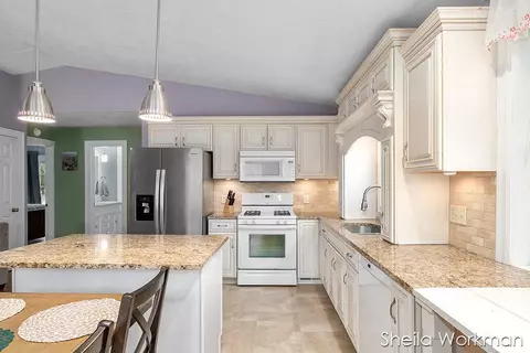 11470 Grand Riv, Lowell, MI 49331 photo 12