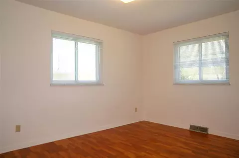 2075 Aldrich, Jackson, MI 49202 photo 16