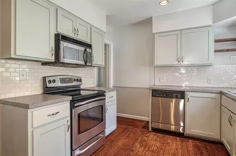 8802 Bennett, Ada, MI 49301 photo 9