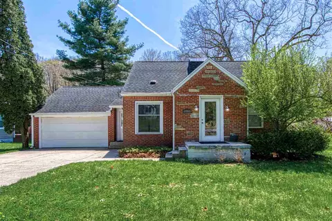 8802 Bennett, Ada, MI 49301 photo 1