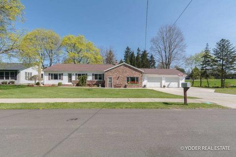 187 Brink, Grant, MI 49327 photo 4