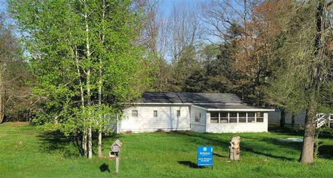 2016 Sequoia, Weidman, MI 48893 photo 1