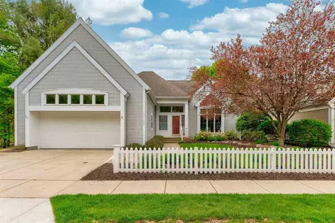 17708 Cobblefield, Spring Lake, MI 49456 photo 2