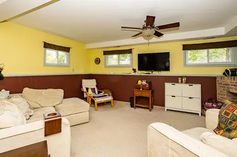 538 Cosmopolitan, Marshall, MI 49068 photo 17