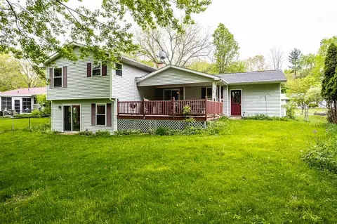 538 Cosmopolitan, Marshall, MI 49068 photo 4