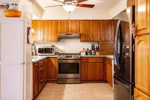 538 Cosmopolitan, Marshall, MI 49068 photo 8