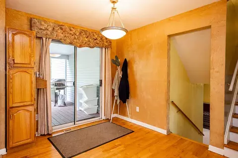 538 Cosmopolitan, Marshall, MI 49068 photo 10