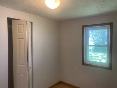 5547 Defield, Coloma, MI 49038 photo 11
