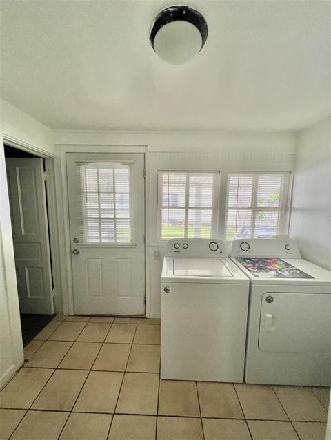 204 E Corey, Bronson, MI 49028 photo 14