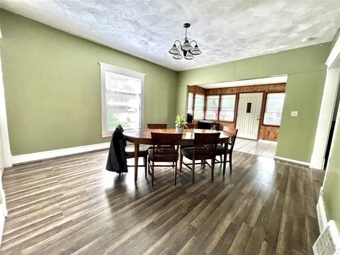 204 E Corey, Bronson, MI 49028 photo 6