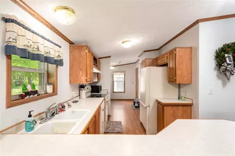 804 Deer, Gladwin, MI 48624 photo 12