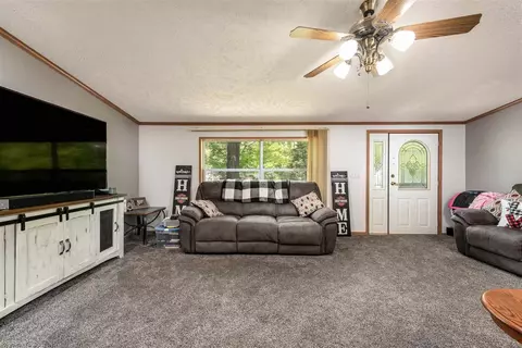 804 Deer, Gladwin, MI 48624 photo 18