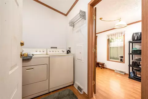 804 Deer, Gladwin, MI 48624 photo 9