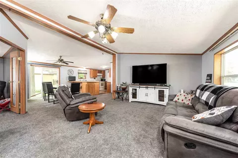 804 Deer, Gladwin, MI 48624 photo 17