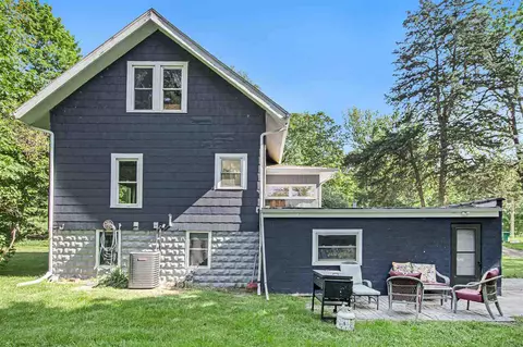 623 E Hoffman, Three Rivers, MI 49093 photo 3