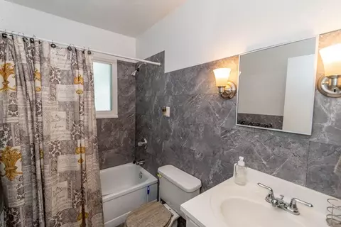 409 E Michigan, Three Rivers, MI 49093 photo 16