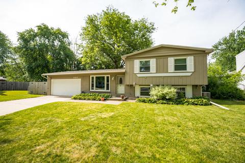 1313 Devon St, Portage, MI 49024 photo 1
