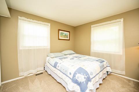 1313 Devon St, Portage, MI 49024 photo 17