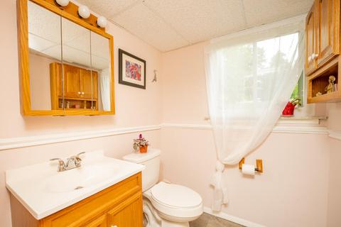 1313 Devon St, Portage, MI 49024 photo 13