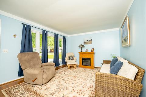 1313 Devon St, Portage, MI 49024 photo 4
