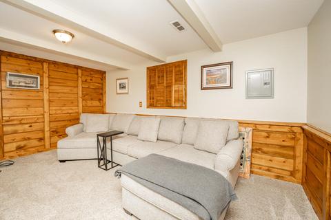 1313 Devon St, Portage, MI 49024 photo 10