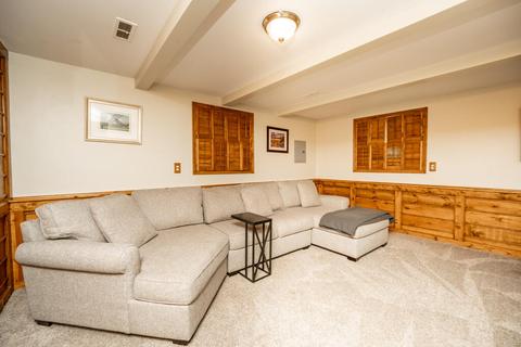 1313 Devon St, Portage, MI 49024 photo 9