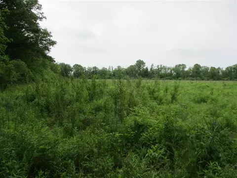 V/l Thru Roamin, Jackson, MI 49201 photo 7