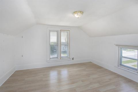 914 S Main, Three Rivers, MI 49093 photo 12
