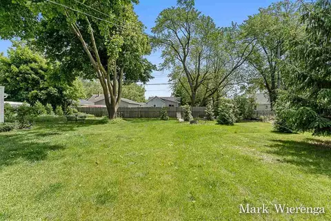 304 Beech, Spring Lake, MI 49456 photo 6