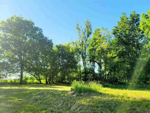 1560 E Pakes, Stanton, MI 48888 photo 6