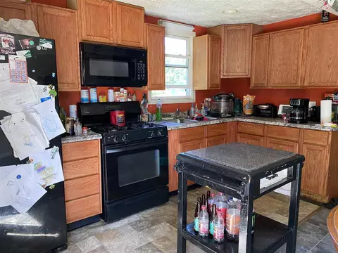34 E Washington, Newaygo, MI 49337 photo 8