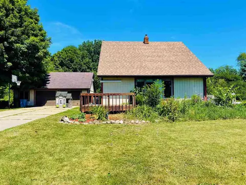 4995 W Us 12, Buchanan, MI 49107 photo 1