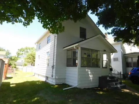 704 Orange, Jackson, MI 49202 photo 2