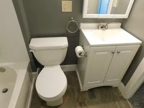 704 Orange, Jackson, MI 49202 photo 13