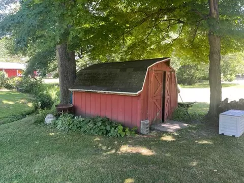 16009 Brookside, Buchanan, MI 49107 photo 11