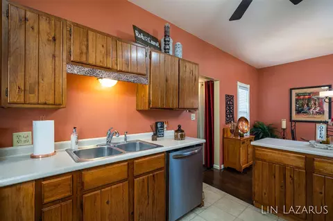 466 E Main St, Marcellus, MI 49067 photo 13