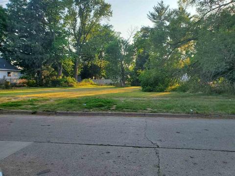 940 Columbus, Benton Harbor, MI 49022