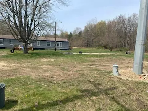 32598 Orchard, Covert, MI 49043 photo 13