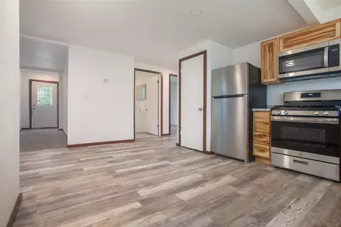 411 Sixth, Three Rivers, MI 49093 photo 6