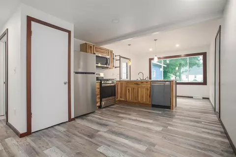 411 Sixth, Three Rivers, MI 49093 photo 5