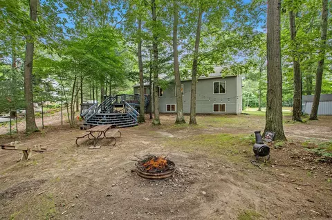 4449 N N Pne, Mears, MI 49436 photo 4