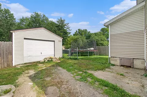 825 Wells, Jackson, MI 49202 photo 20