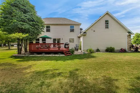 5305 Chantilly, Haslett, MI 48840 photo 6