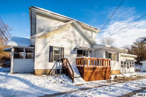 215 S Sutton Rd, Leoni, MI 49203 photo 1