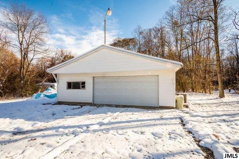 215 S Sutton Rd, Leoni, MI 49203 photo 3