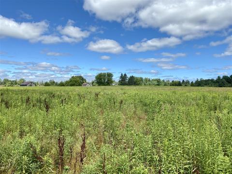 2560 Kern Rd, Gladwin, MI 48624 photo 3