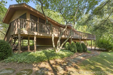 8749 Bailey, Ada, MI 49301 photo 20